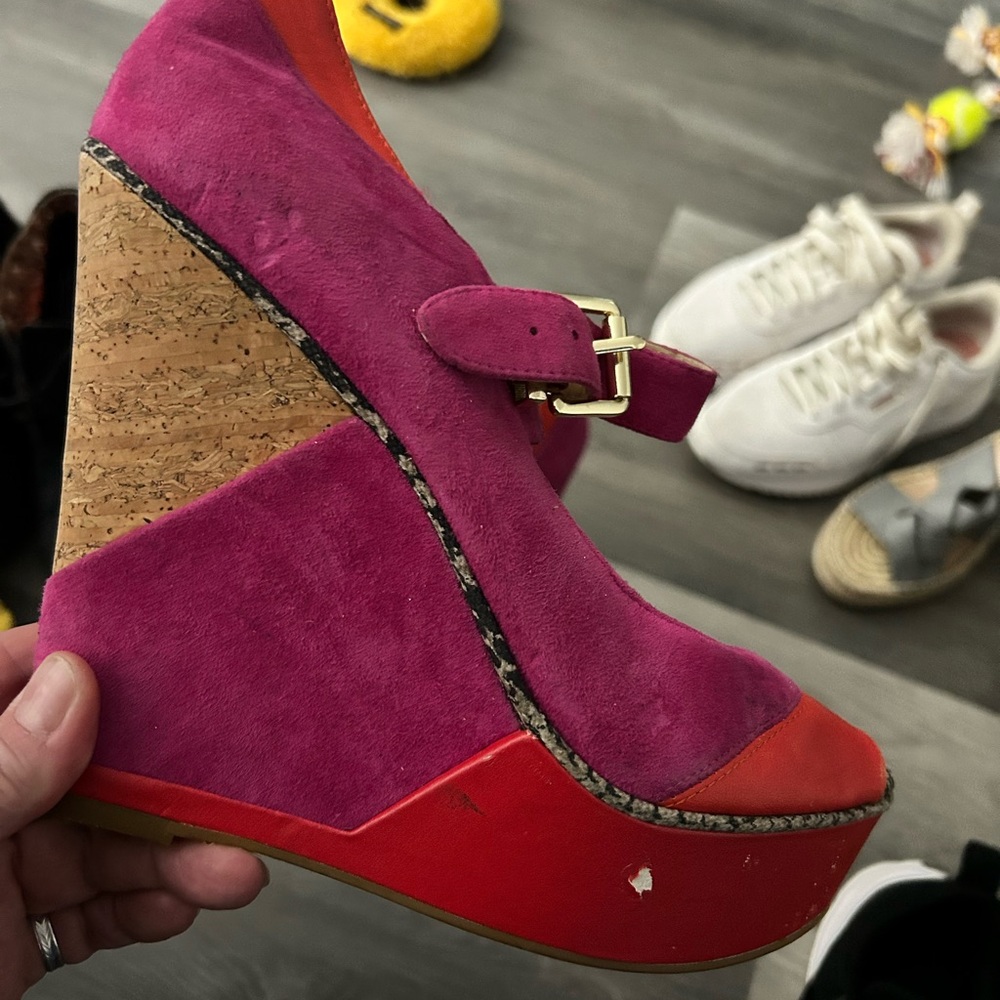 Gianni Bini Fuchsia and Scarlet Heels